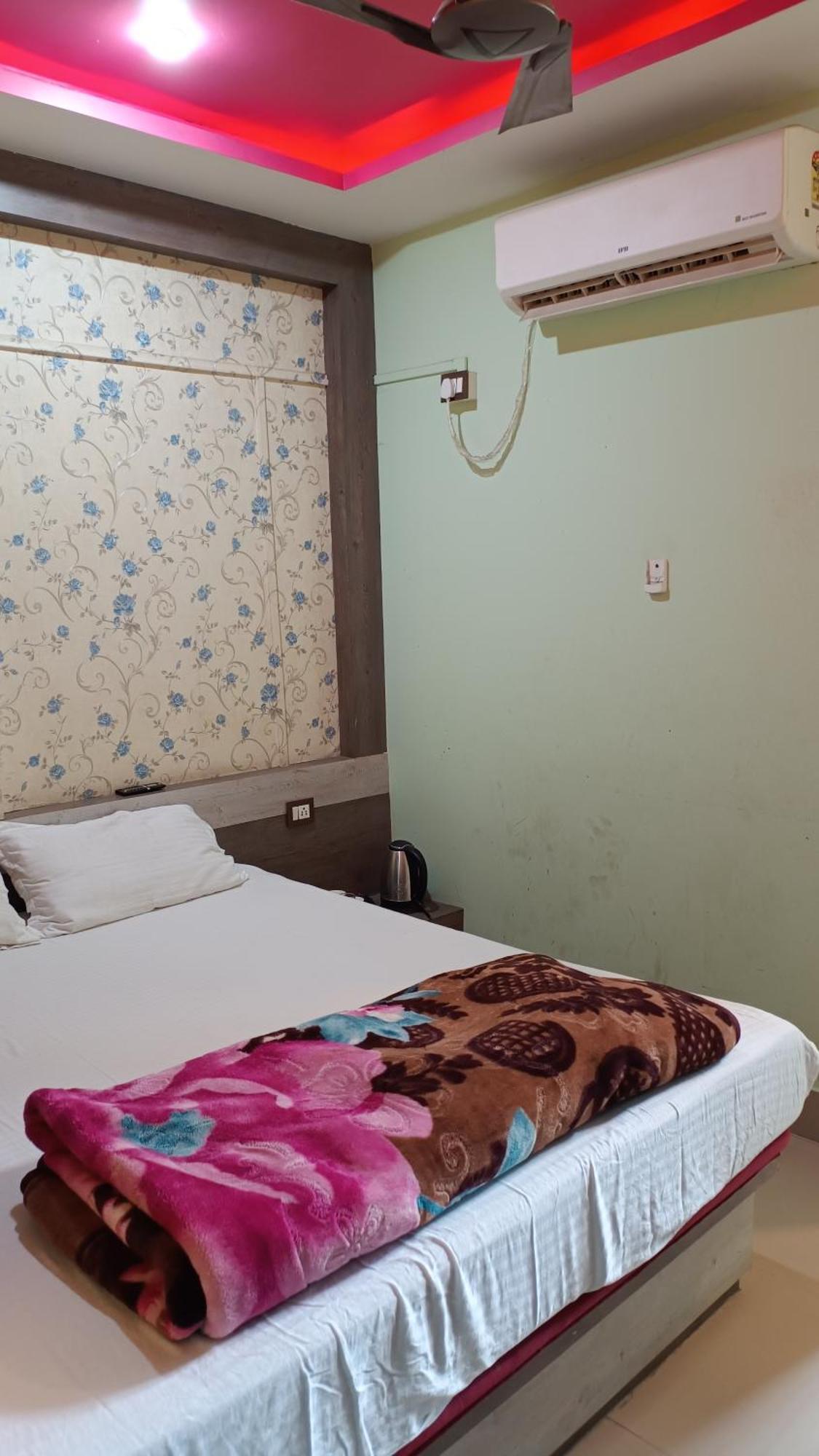 Hotel Srimanta Sankardev Majuli Ngoại thất bức ảnh